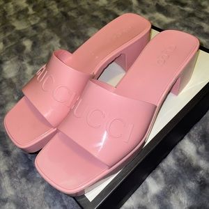 Pink Gucci Rubber Slides